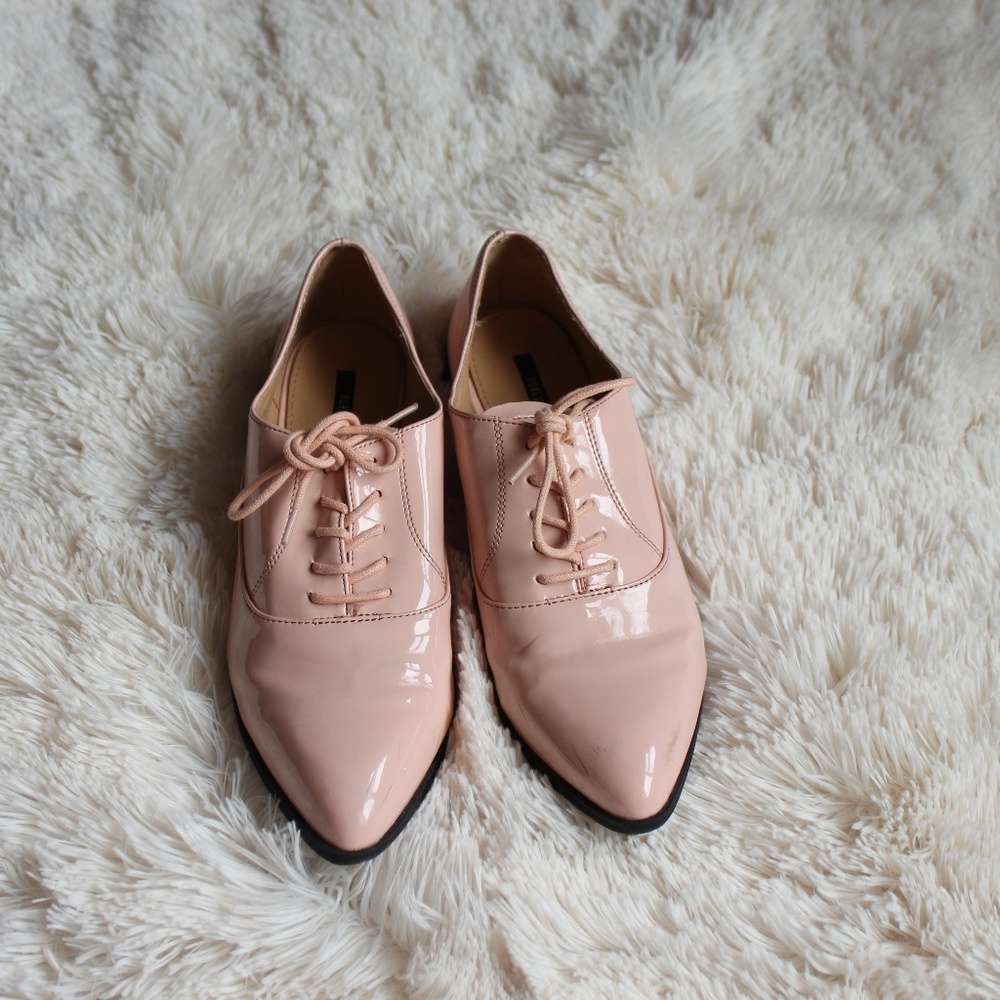Oxford style pink shoes!